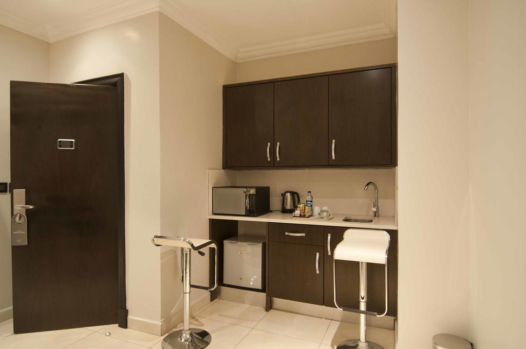 L'Eola Suites アブジャ 部屋 写真