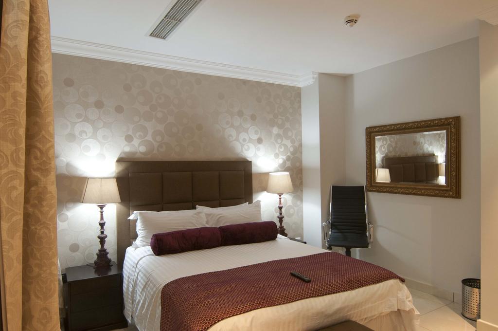 L'Eola Suites アブジャ 部屋 写真