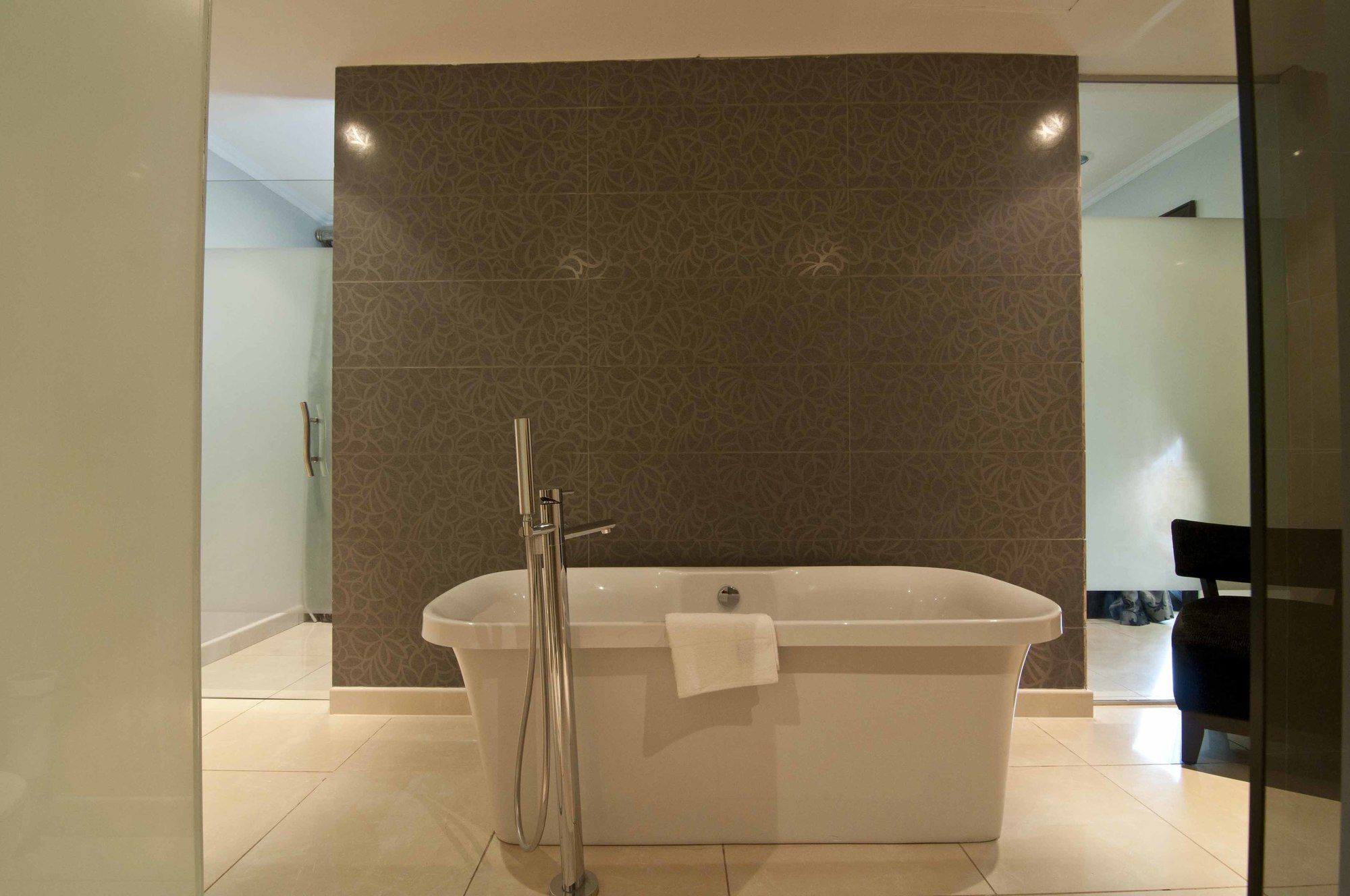L'Eola Suites アブジャ エクステリア 写真